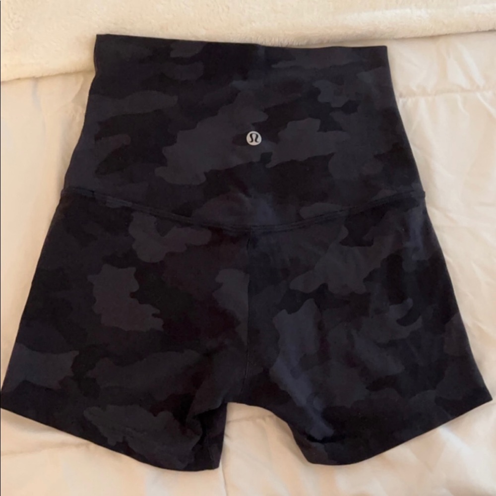 Lululemon align 4” Inseam